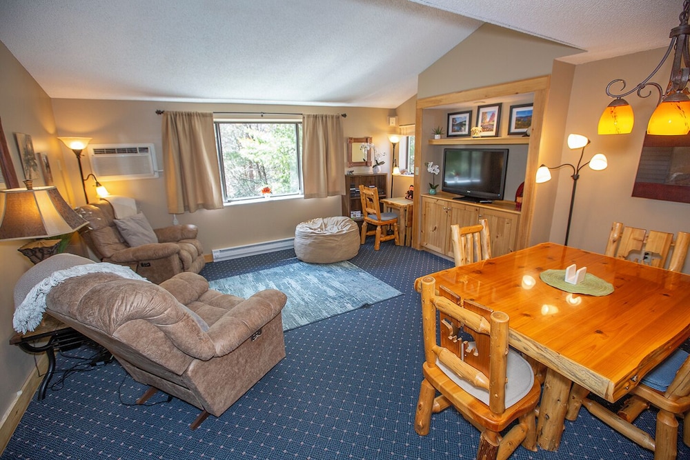 Black Bear Lodge