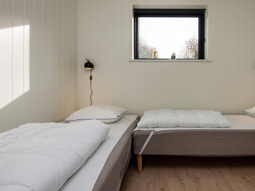 10 Person Holiday Home in Ebeltoft view 3
