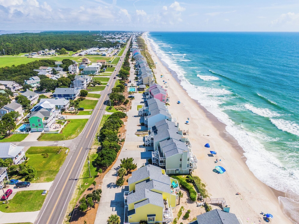 Ocean Dunes by Carolina Retreats