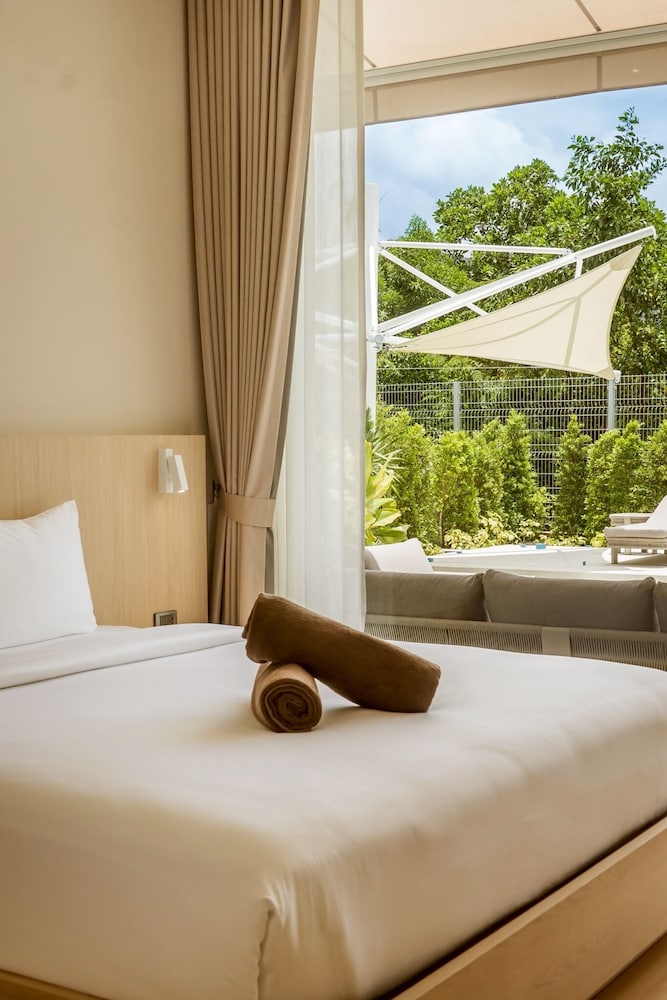 Akal Pool Villa 3BR near Laguna, Bangtao & Beach