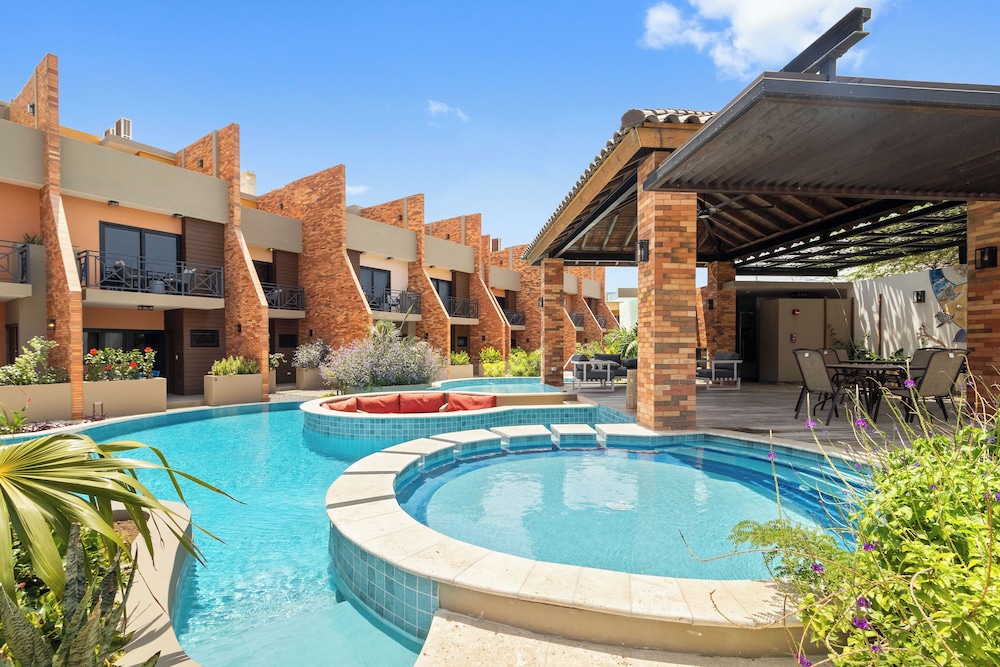 Bocobay Porta al Sole Condos