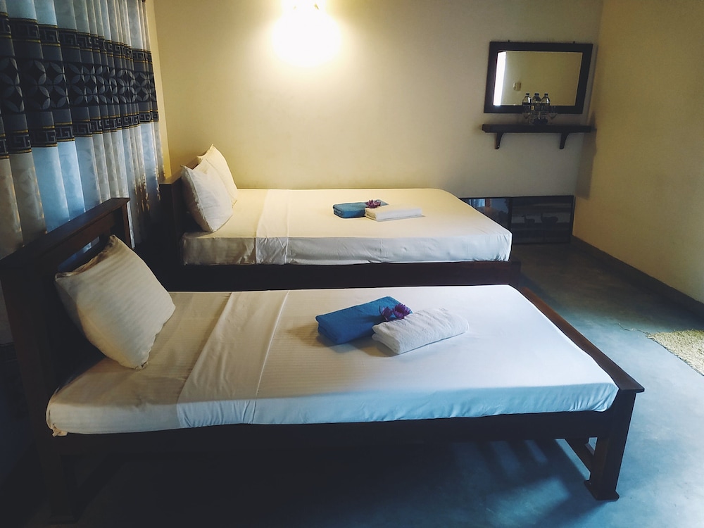 Four Seasons Safari Resort udawalawa