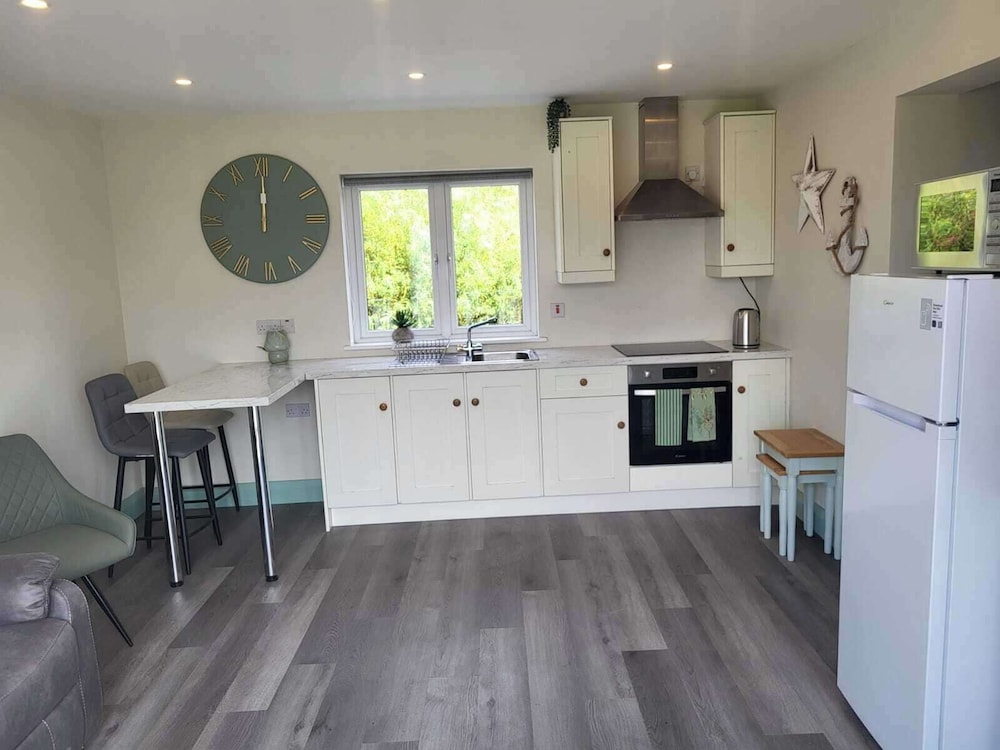 Seaside Apartment- Sligo- Pet Friendly