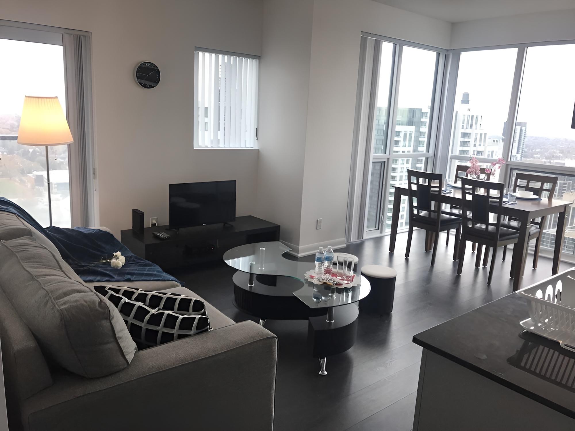 Kashaneh at North York Center - Image 1