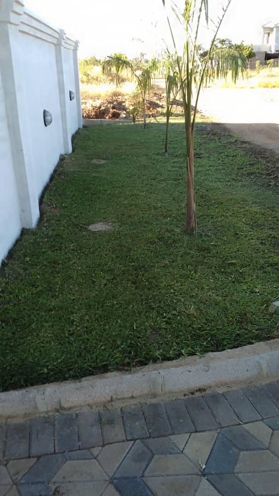 Luxury 3 Bedroom Self Catering Apartment- Masvingo