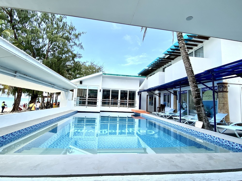 Calypso Beach & Dive Resort