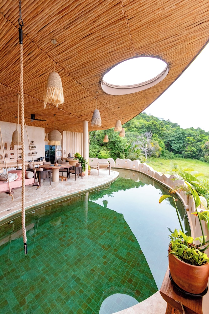 Zen Retreat with Pool Sea View V222