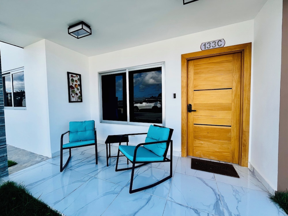 4BR 14 pax Twin Villa-Bbq & private pool