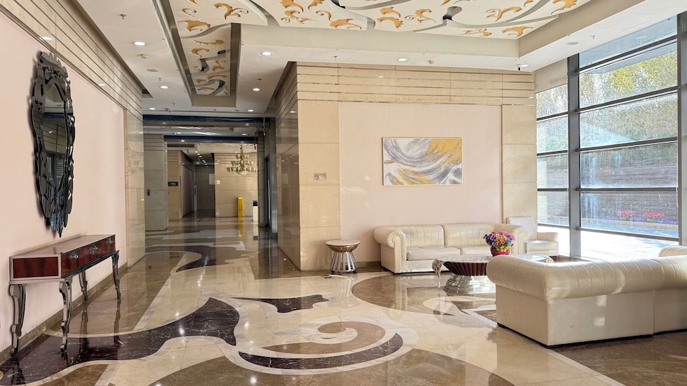BeijingSanlitunShimao Int'l Serviced Apt