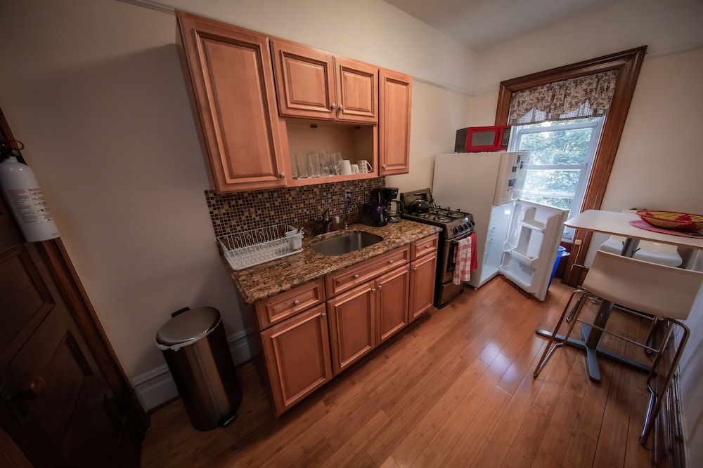Lefferts Gardens Residence B&B