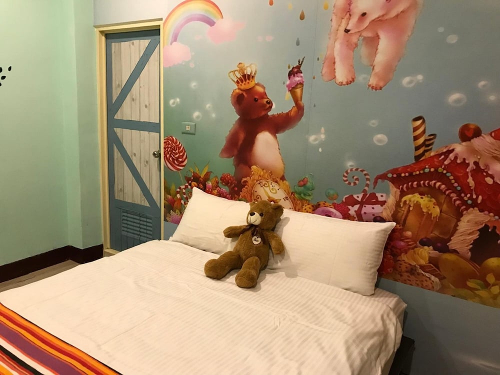 Candy house
