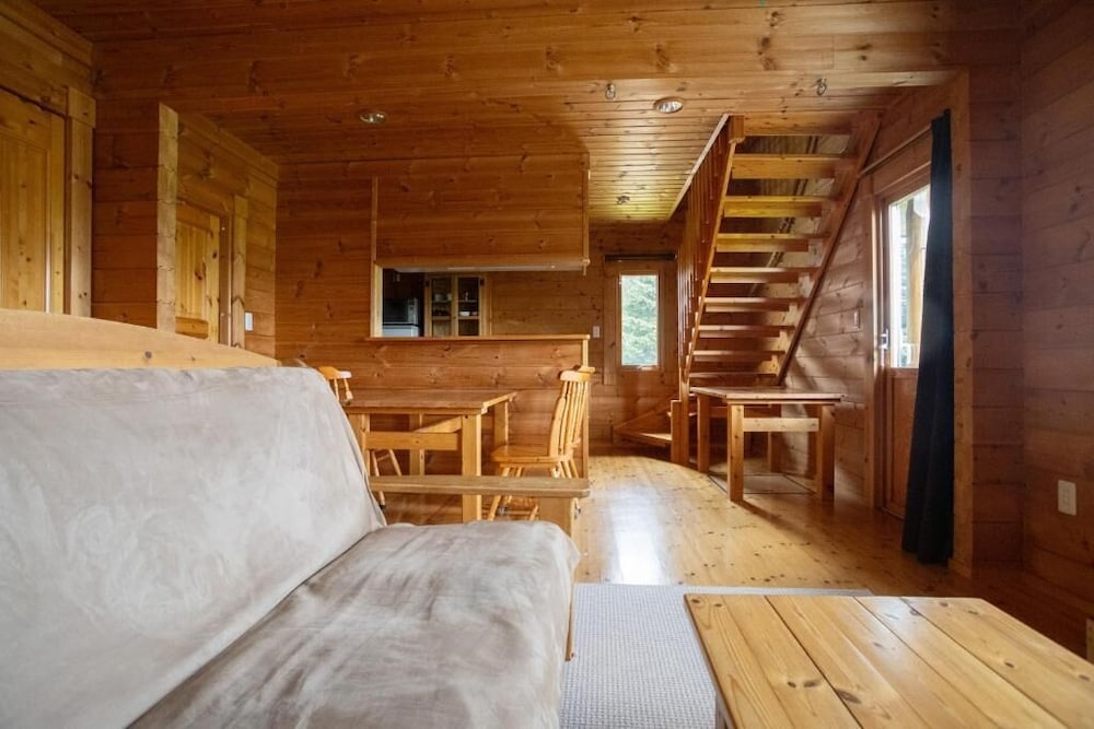 Powder Hut