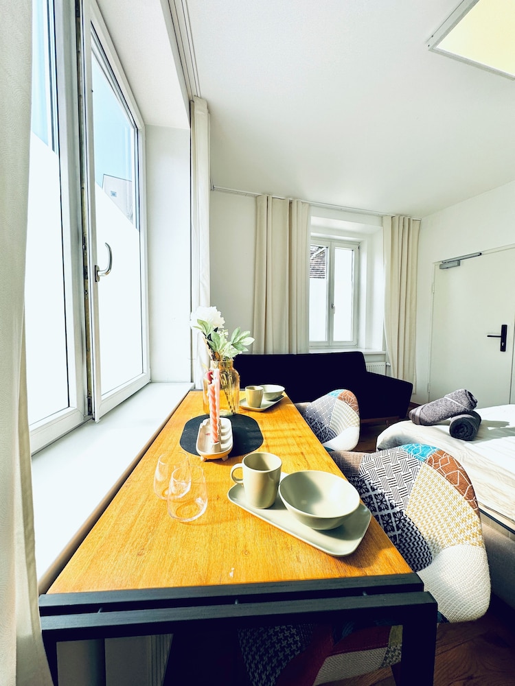 Cozy 5BR Apartment Near Kaufpark