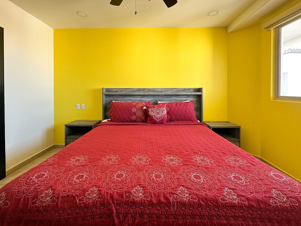 2BR Sunset Escape for Families