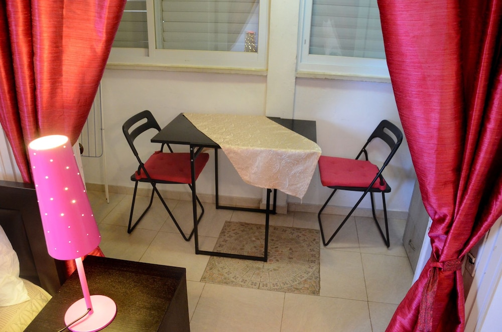 Elena Apartments