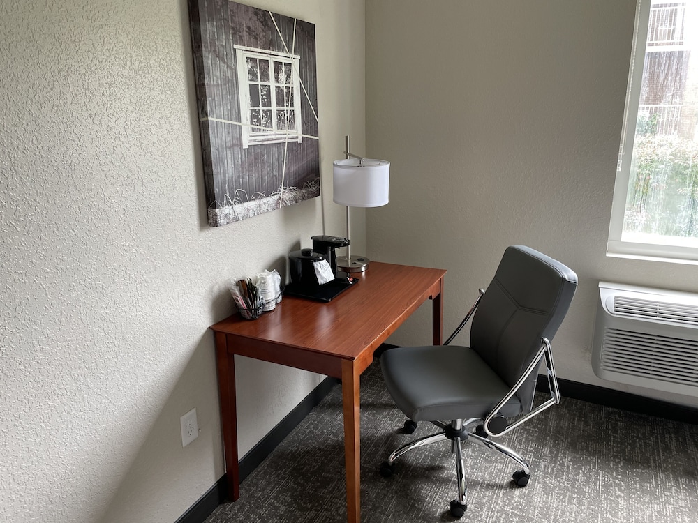 Lexington Vacations - Best Western Lexington Inn - Property Image 21