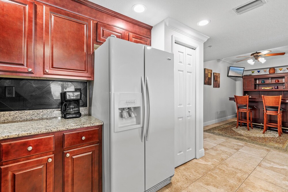Sanibel 1104
