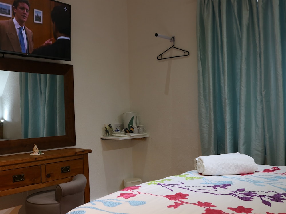 Photo 10