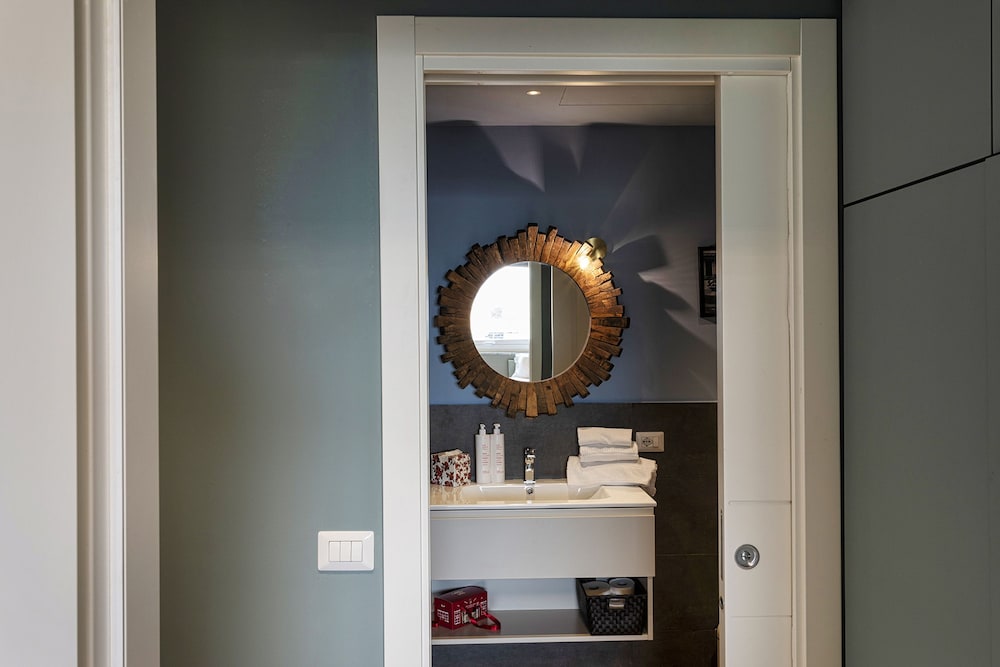 Carignano Luxury Suite