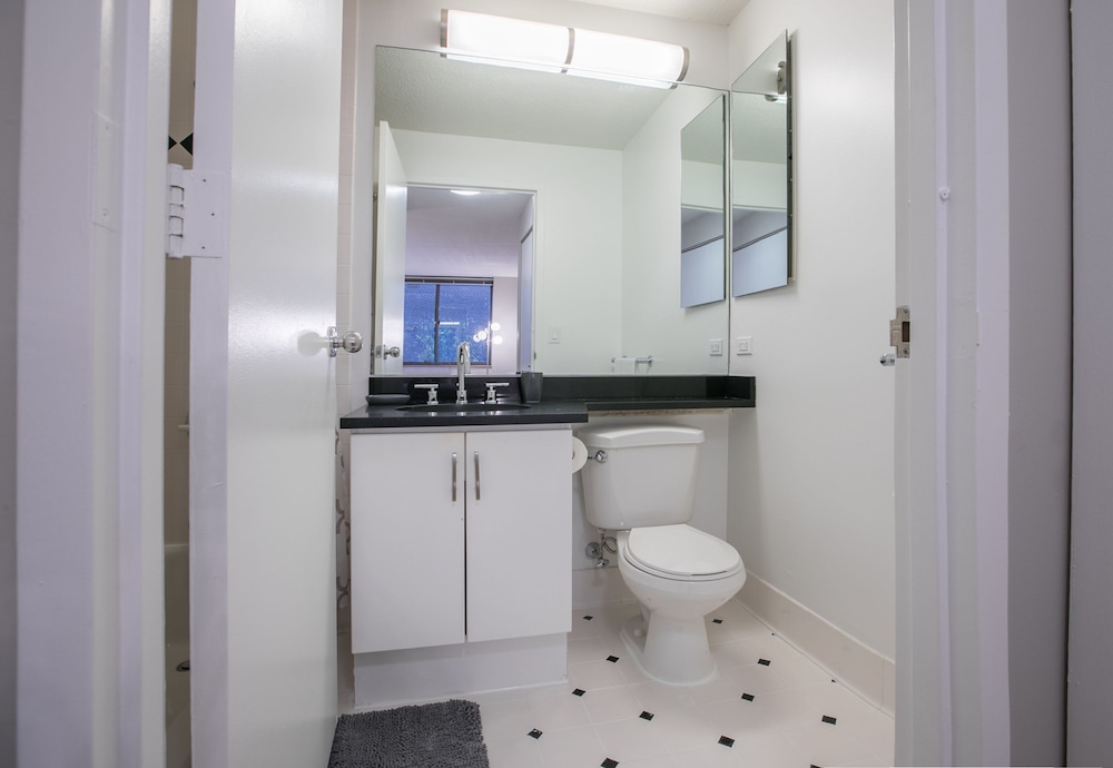 Fully Furnished 2BR 2bath Unit in NYC