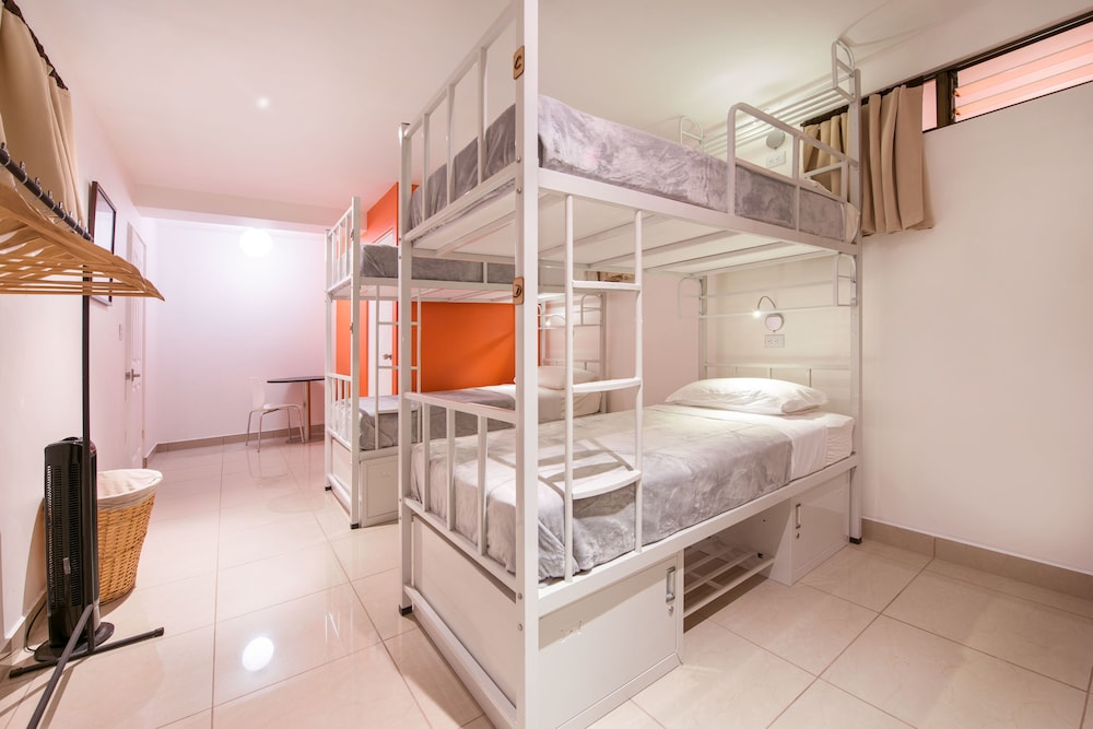 Hotel del Paseo - Hostel