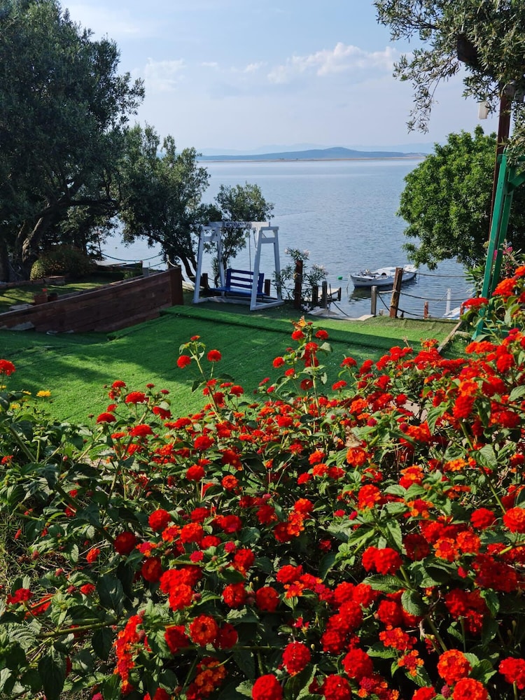 QCUNDA OTEL RESTORAN - Image 26