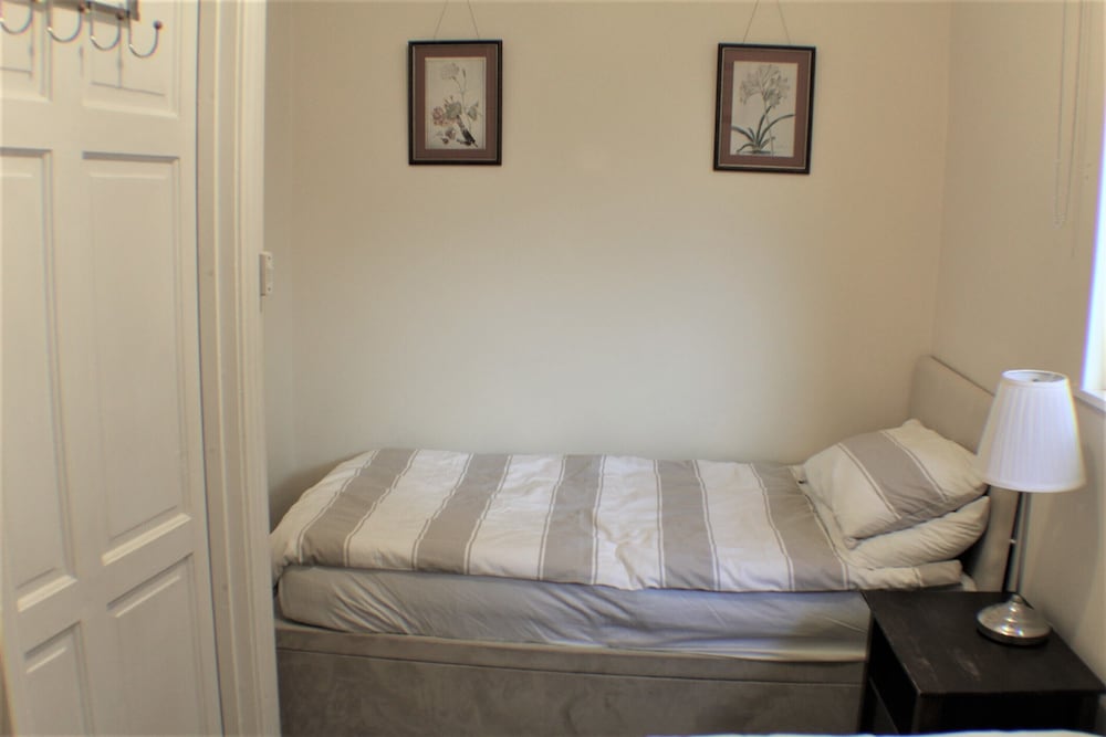 Moleside Cottage