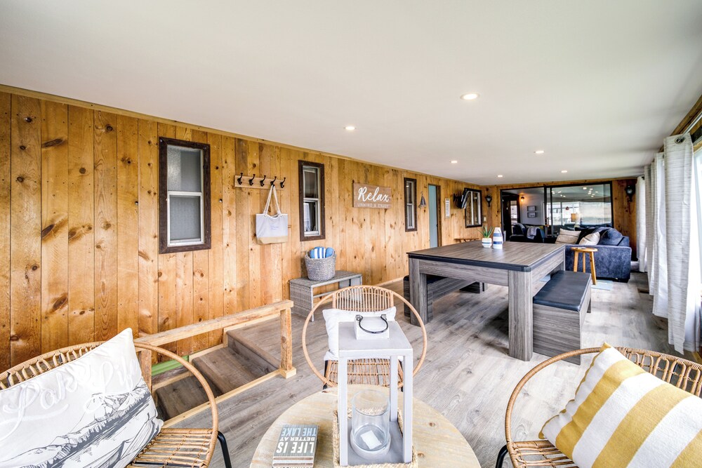 Seven Bays Vacation Rental on Lake Roosevelt! view 2