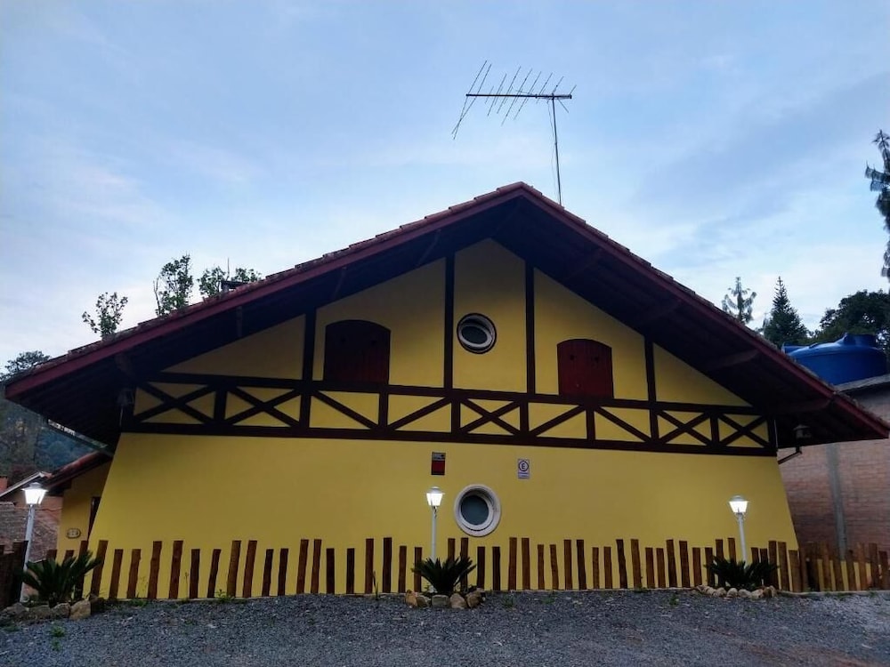 VELINN Pousada Flor da Montanha