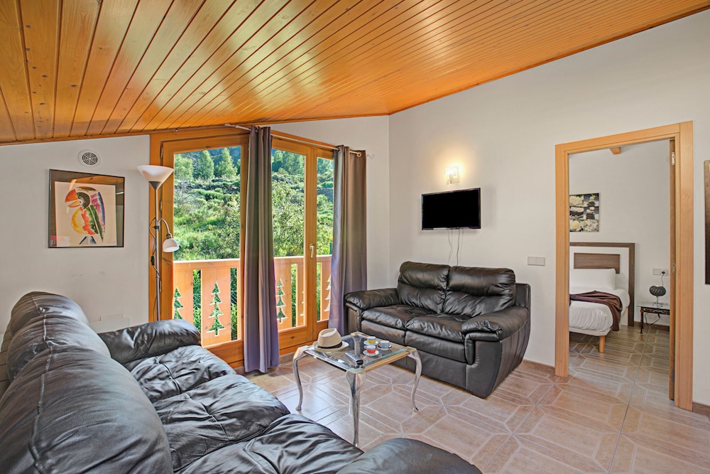 El Tarter Spacious Ski Apartment