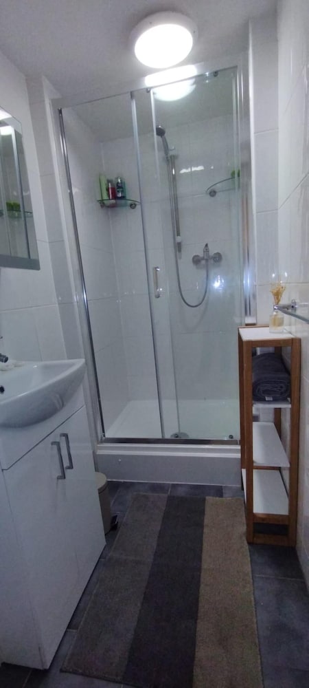 Central Edinburgh Flat Sleep 6, Minutes From old Town
