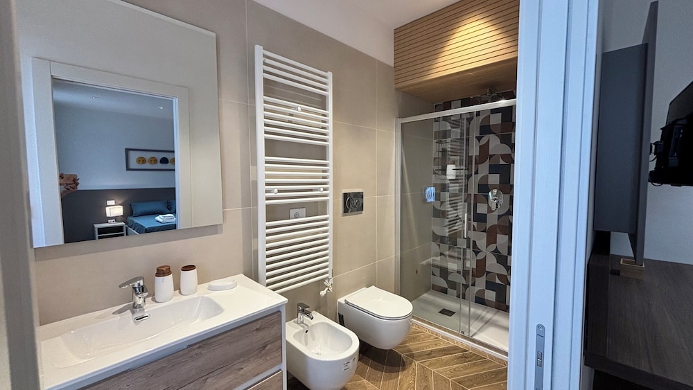 Seaside Suites