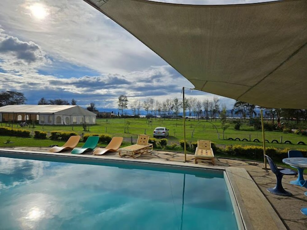 Lux Suites Boffar Residence Naivasha