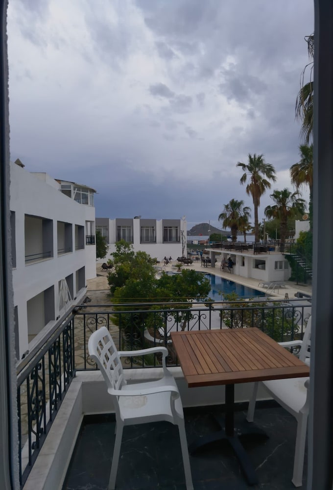 Tangiers Otel - Image 8