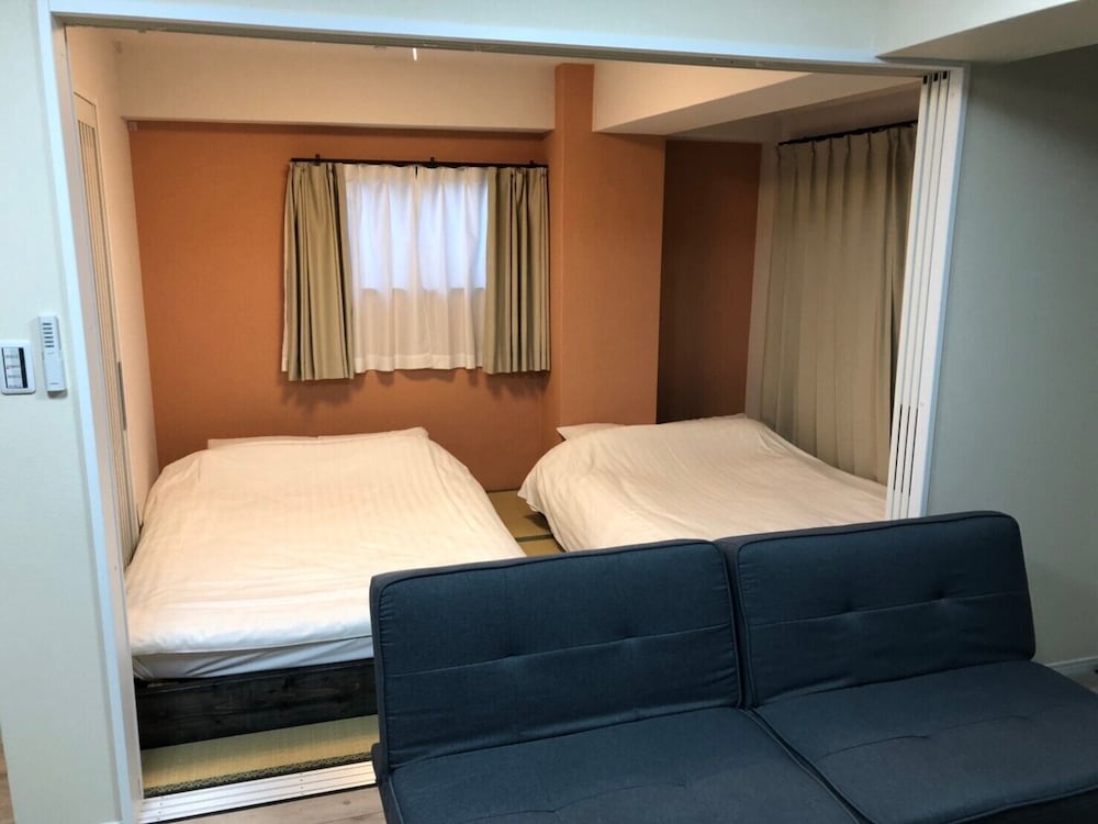 Toy Hotel