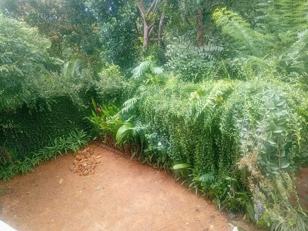 Velapura River Garden