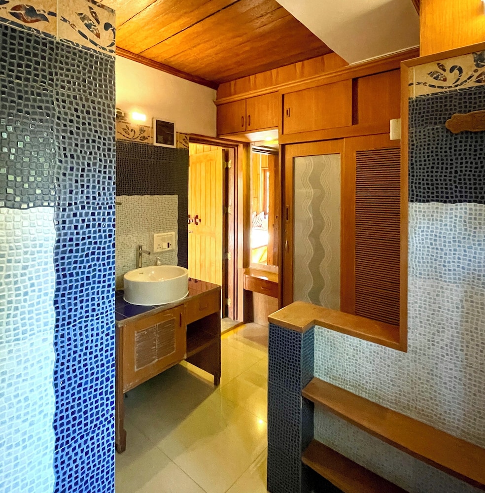 The Hideaway Hosur