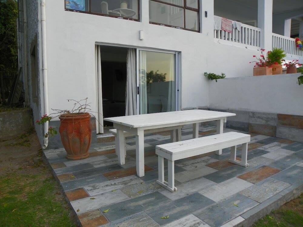 Blue's Guest House