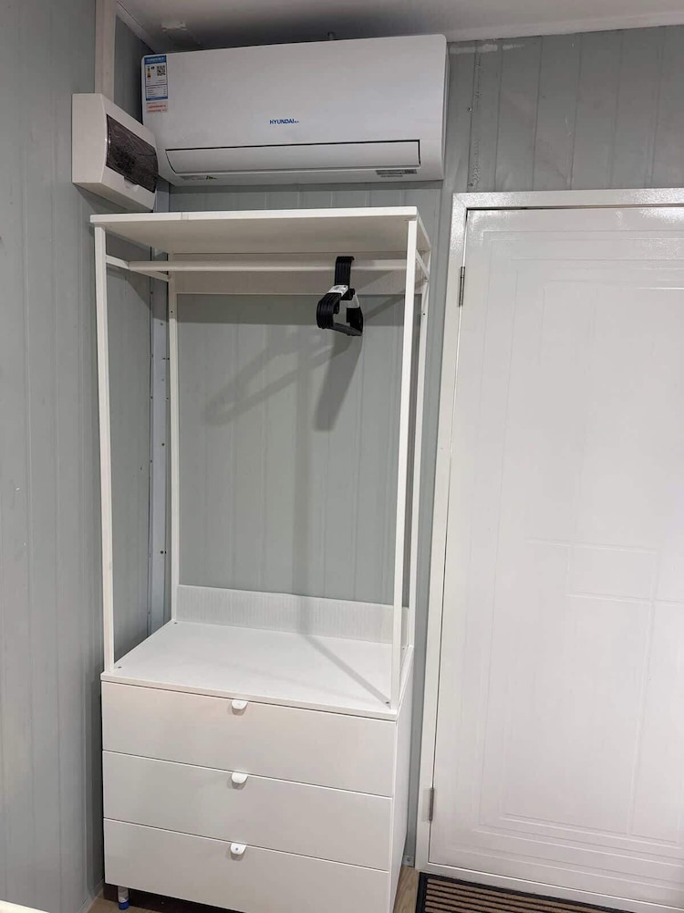 Metawisebnb 1B Next to Monash w AC Wifi Kitchen
