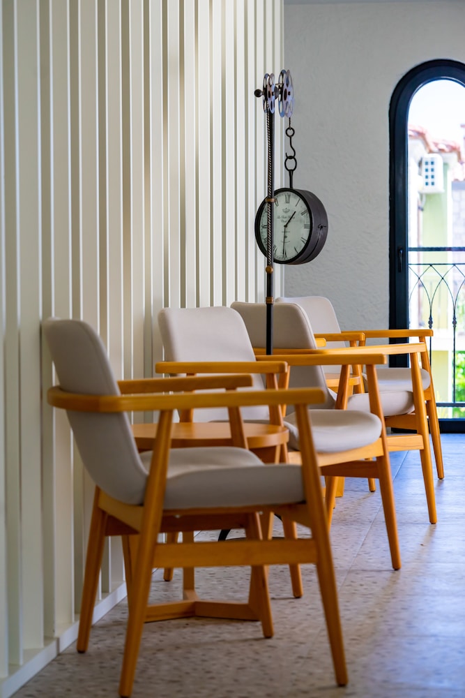 Cemal Alaçatı Butik Otel - Image 8