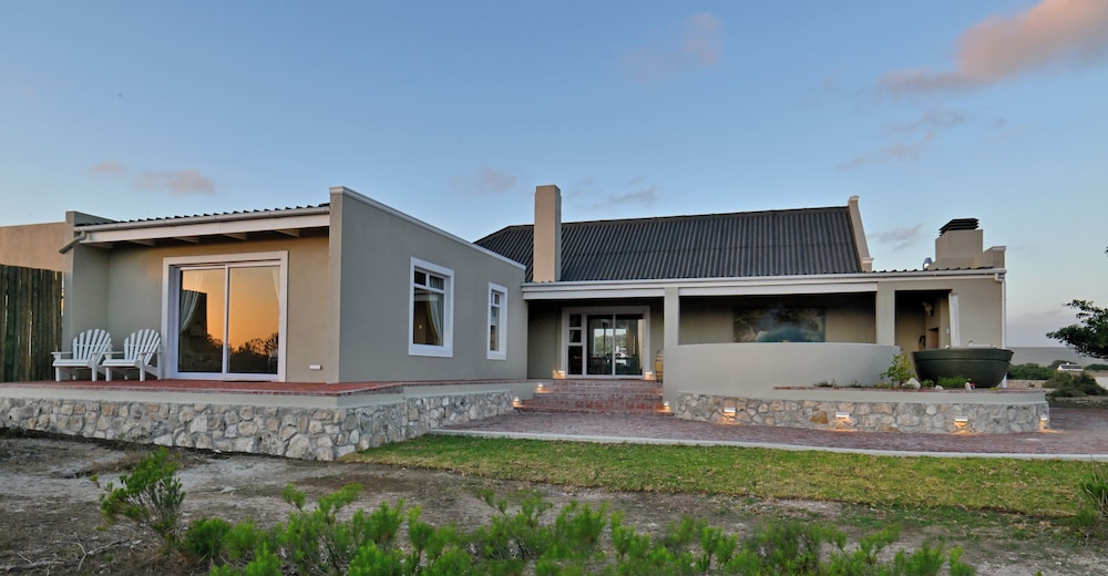 De Hoop Villa