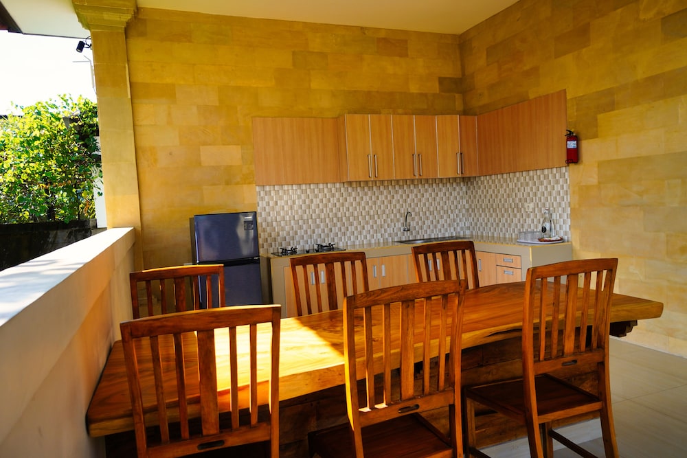 Adil Villa and Resort