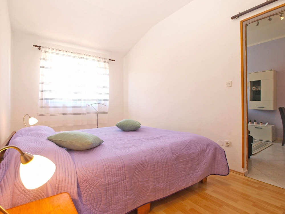 Apartment 1639 view 3
