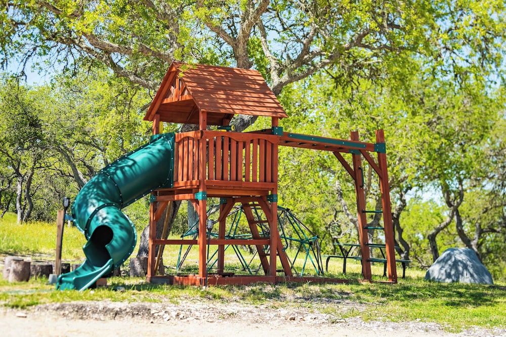 Blue Oak Oasis