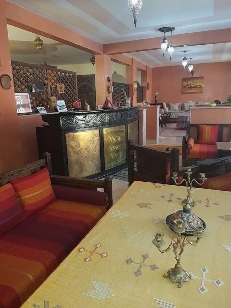 lounge