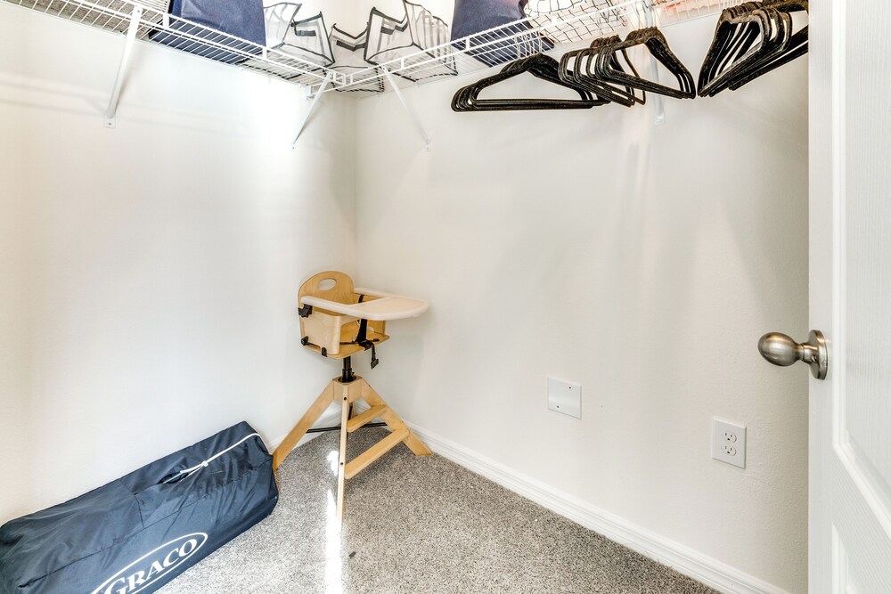 Playground Access: Winter Haven Getaway w/ Patio!