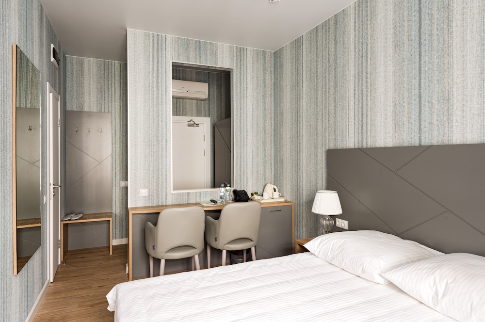 Aleon hotel