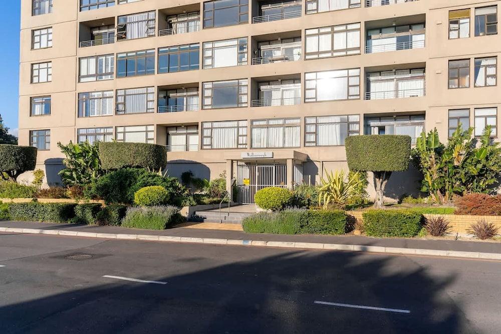 Modern 1 bed Table Mountain View Hideaway