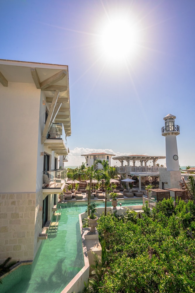 Hotel Naay Boutique Hotel - Image 1