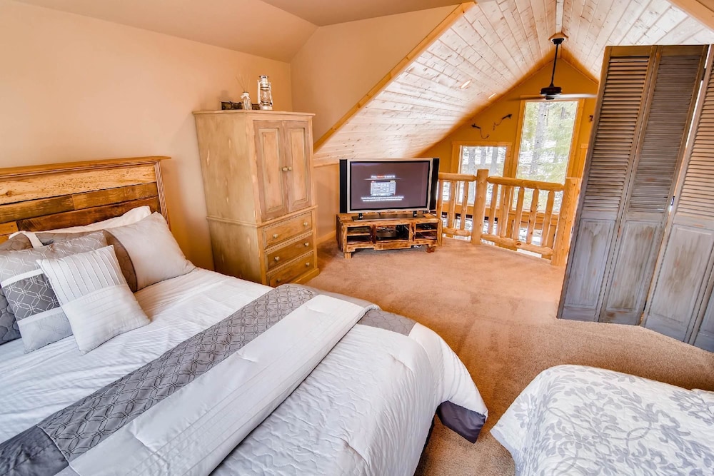 Elk Run Chalet
